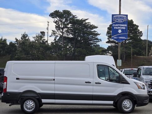 New 2025 Ford Transit 250 Low Roof AWD image 4