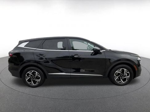 Used 2025 Kia Sportage LX FWD image 16