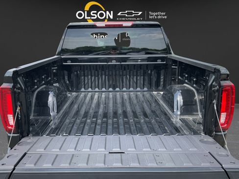 Used 2026 GMC Sierra 1500 SLT RWD image 22