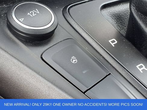 Certified 2018 Ford Focus SEL w/ Cold Weather Package FWD image 10