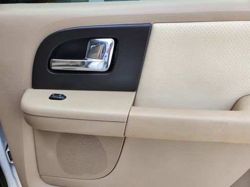 Used 2006 Ford Expedition Eddie Bauer image 32