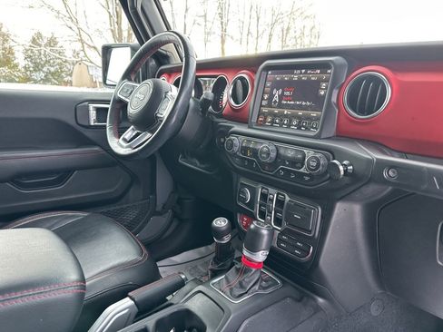 Used 2020 Jeep Wrangler Unlimited Rubicon w/ Dual Top Group image 36