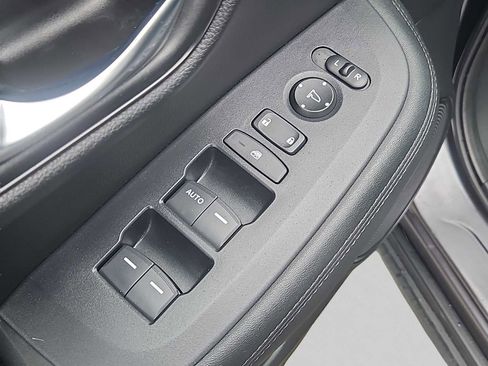 Certified 2024 Honda HR-V LX image 21