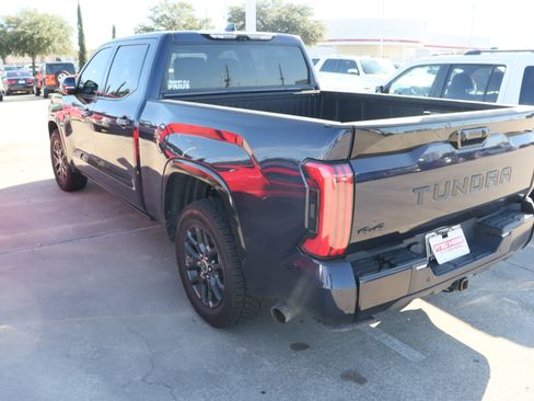 Used 2022 Toyota Tundra Platinum image 7