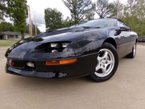 Used 1997 Chevrolet Camaro SS w/ SS Alteration Pkg image 43