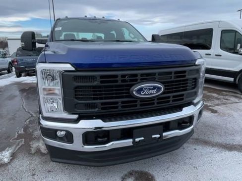 New 2026 Ford F250 XL w/ XL Chrome Package image 7