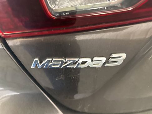 Used 2016 MAZDA MAZDA3 i Sport w/ Preferred Equipment Package image 13