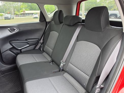 Used 2021 Kia Soul GT-Line FWD image 19
