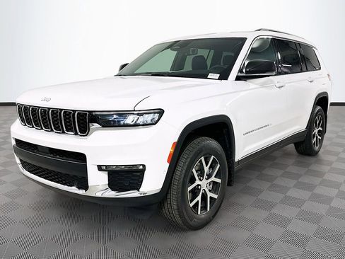 New 2025 Jeep Grand Cherokee L Limited w/ Luxury Tech Group II AWD/4WD image 22