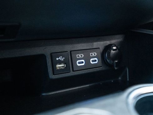 Certified 2022 Toyota Highlander LE image 27