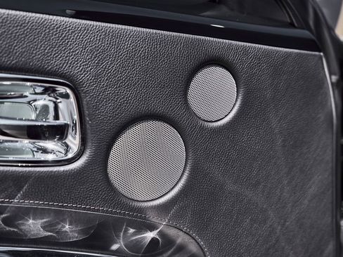 Used 2014 Rolls-Royce Ghost RWD image 37