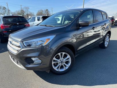 Used 2019 Ford Escape SE