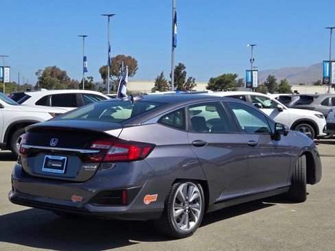 Used 2019 Honda Clarity Touring image 7