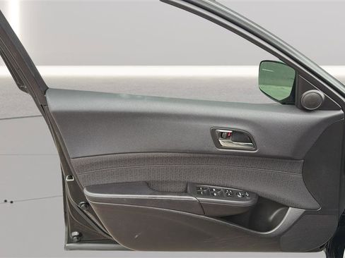 Used 2013 Acura ILX FWD image 18