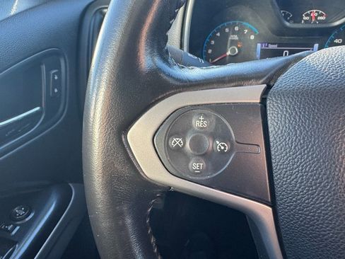 Used 2018 Chevrolet Colorado ZR2 image 18