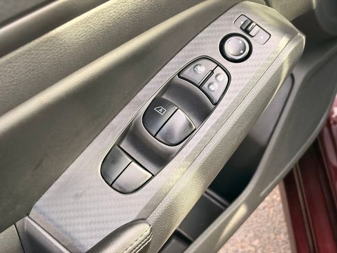 Certified 2024 Nissan Altima 2.5 SV FWD image 20