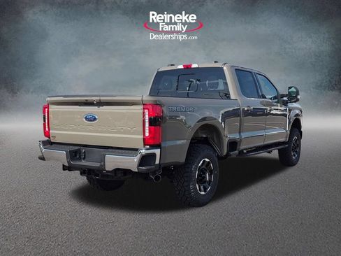 New 2026 Ford F250 XLT w/ XLT Premium Package AWD/4WD image 5
