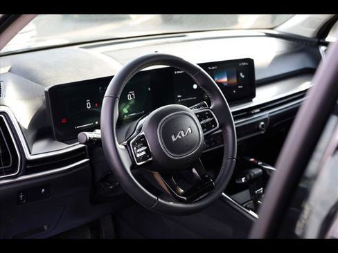 Used 2025 Kia Sorento X-Line EX image 6