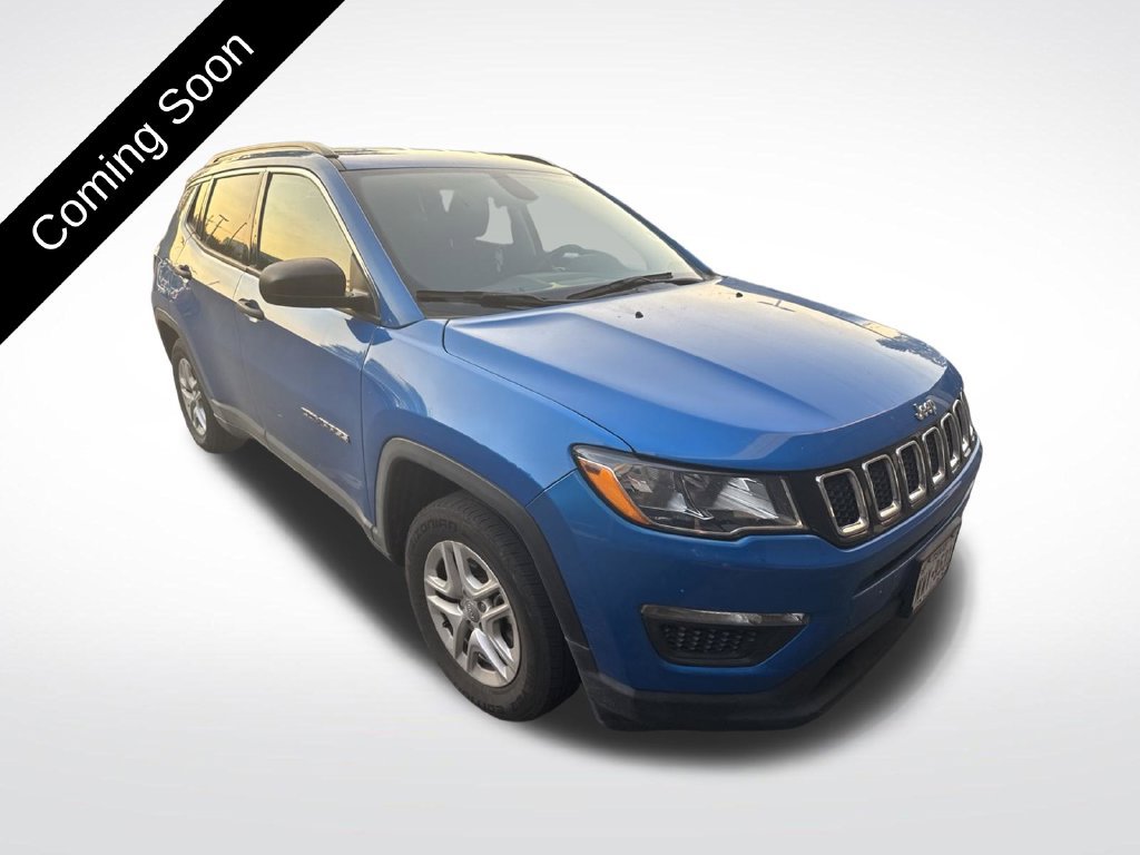 Used 2021 Jeep Compass Sport w/ Cold Weather Group FWD image 3