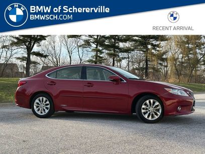 Used 2014 Lexus ES 300h w/ Luxury Package w/Bamboo Trim