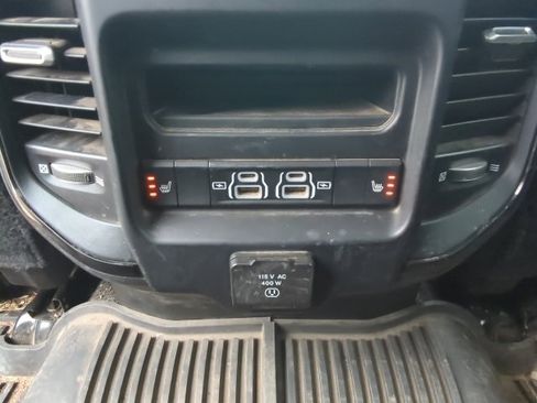 Used 2023 RAM 3500 Limited image 9