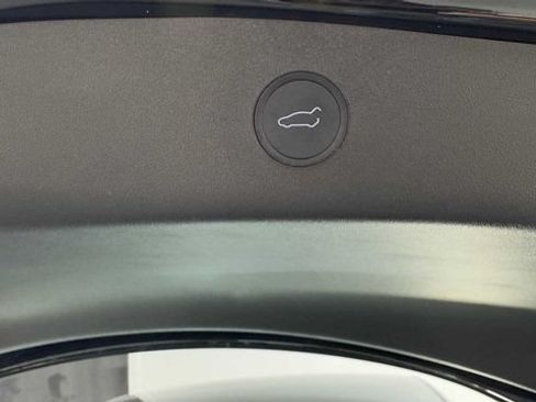 Used 2021 Tesla Model 3 Standard Range Plus RWD image 10