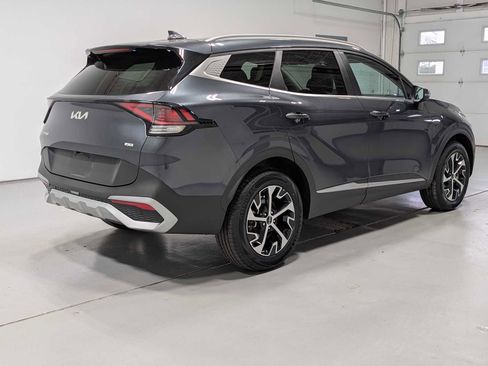 Certified 2023 Kia Sportage EX image 8