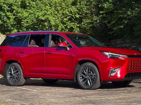 New 2026 Lexus TX 350 AWD image 2