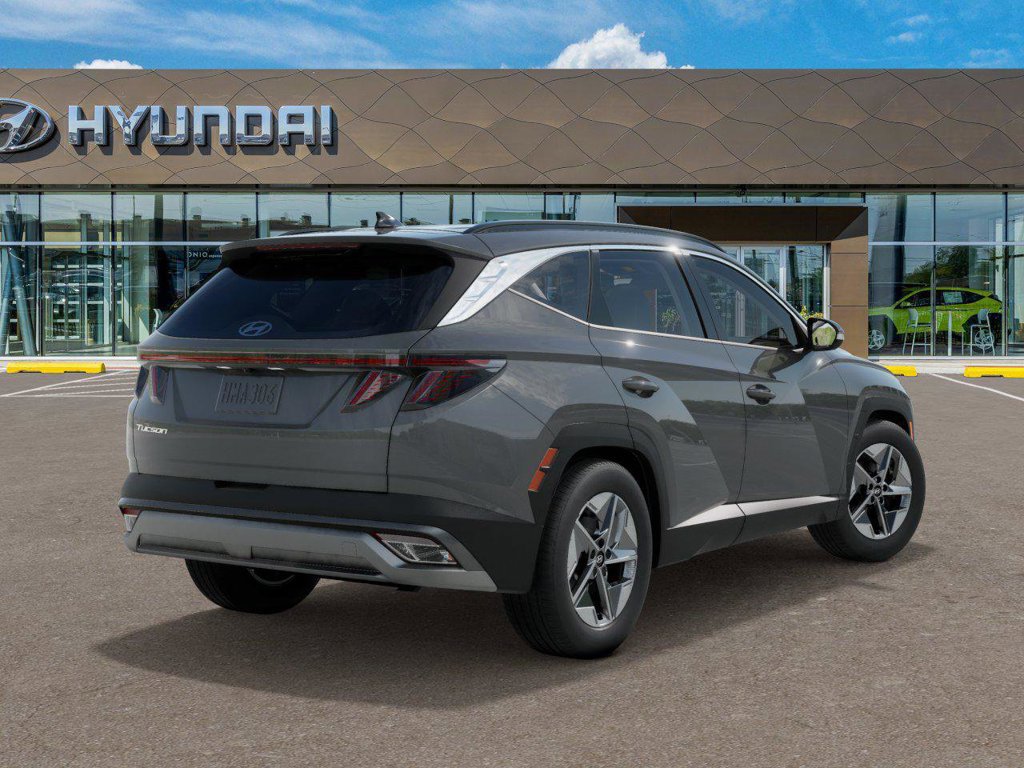 Used 2025 Hyundai Tucson SEL FWD image 4