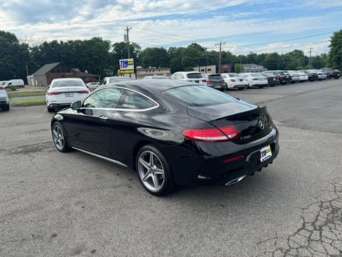 Used 2018 Mercedes-Benz C 300 4MATIC Coupe image 4