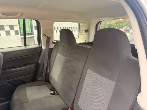 Used 2016 Jeep Patriot Sport w/ Power Value Group FWD image 20