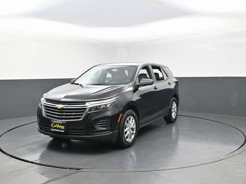 Used 2024 Chevrolet Equinox LS image 6
