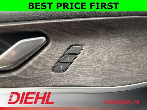 New 2025 Jeep Grand Cherokee Limited w/ Black Appearance Package AWD/4WD image 24