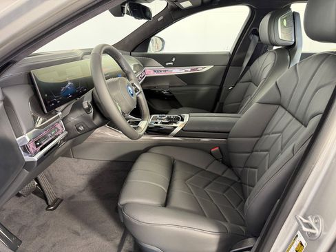 New 2026 BMW i7 eDrive50 w/ Executive Package RWD image 5