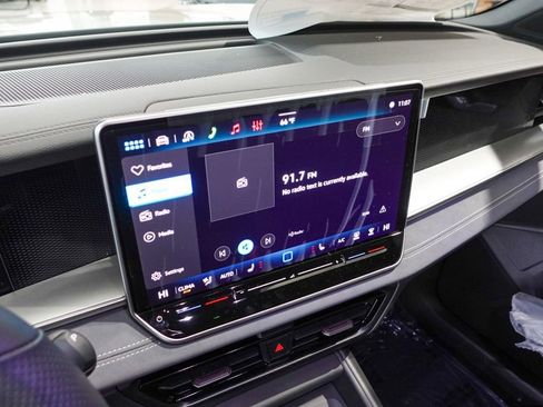 New 2026 Volkswagen Tiguan SE R-Line image 20