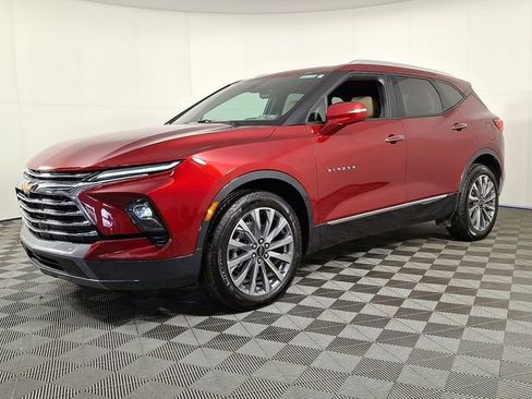 Certified 2024 Chevrolet Blazer Premier w/ Driver Confidence II Package image 6