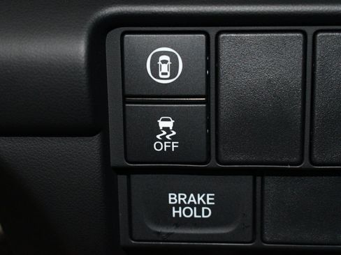 Used 2025 Acura RDX SH-AWD image 39