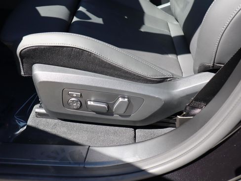 New 2026 BMW X3 xDrive30 w/ M Sport Package image 18