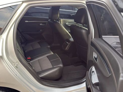 Used 2019 Chevrolet Impala LT image 26