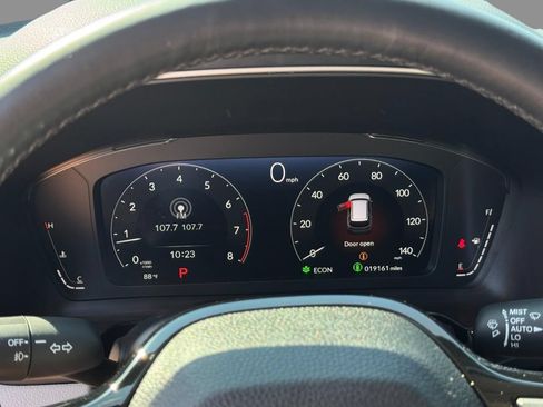 Used 2025 Honda Pilot Elite image 26
