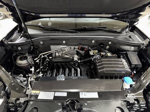 Used 2021 Volkswagen Atlas SE image 35