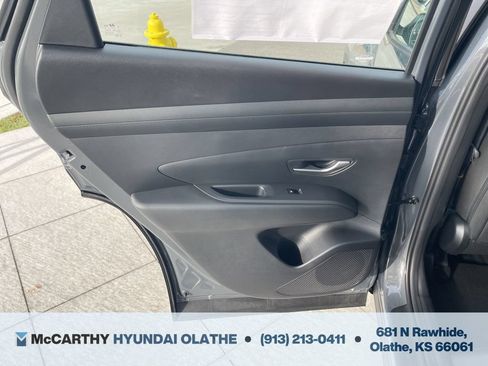 Used 2026 Hyundai Tucson SE FWD image 19