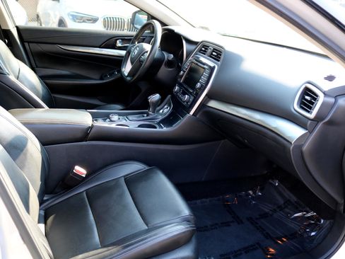 Used 2021 Nissan Maxima 3.5 SV w/ Floor Mat Group image 49