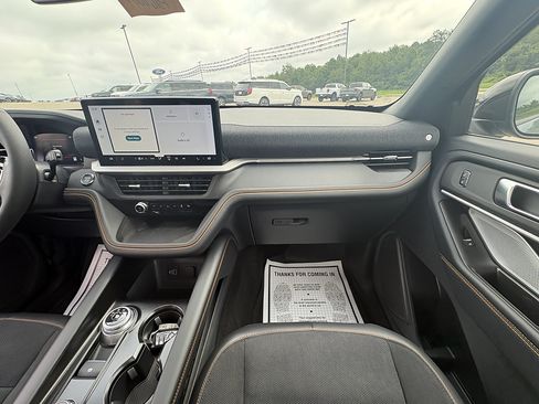 New 2026 Ford Explorer Tremor w/ Tremor Ultimate Package AWD/4WD image 27