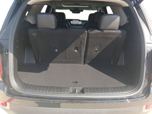 Used 2022 Hyundai Palisade SEL w/ Convenience Package image 19