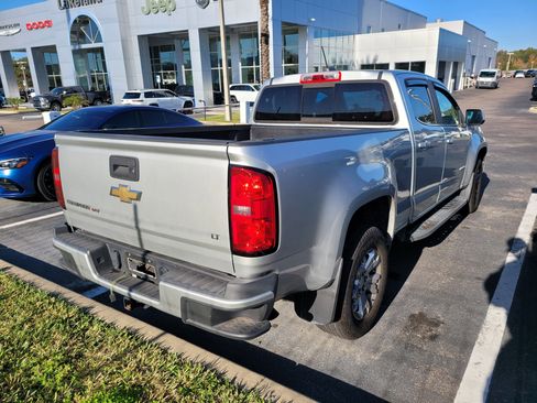 Used 2018 Chevrolet Colorado LT w/ LT Convenience Package image 4