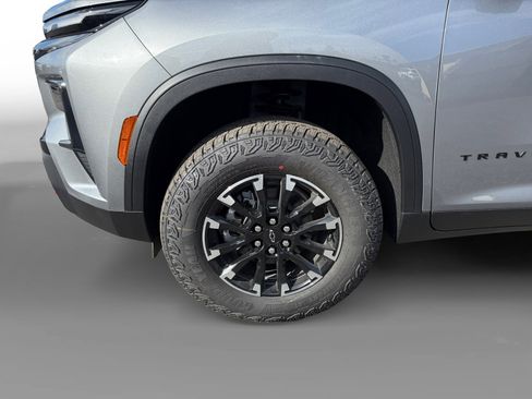 New 2026 Chevrolet Traverse Z71 w/ Driver Confidence Package image 9