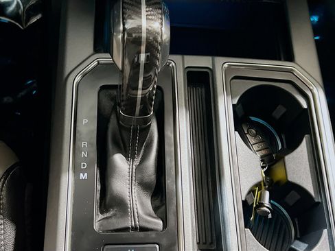 Used 2018 Ford F150 Raptor w/ Equipment Group 802A Luxury AWD/4WD image 13