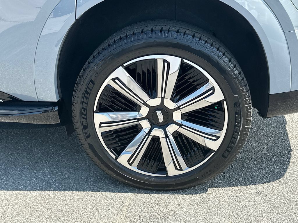 Certified 2026 Cadillac Escalade IQ Luxury 2 AWD/4WD image 20