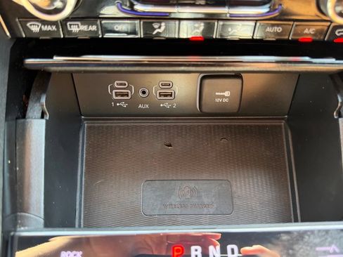 Used 2023 Jeep Grand Cherokee Summit w/ Luxury Tech Group V AWD/4WD image 27